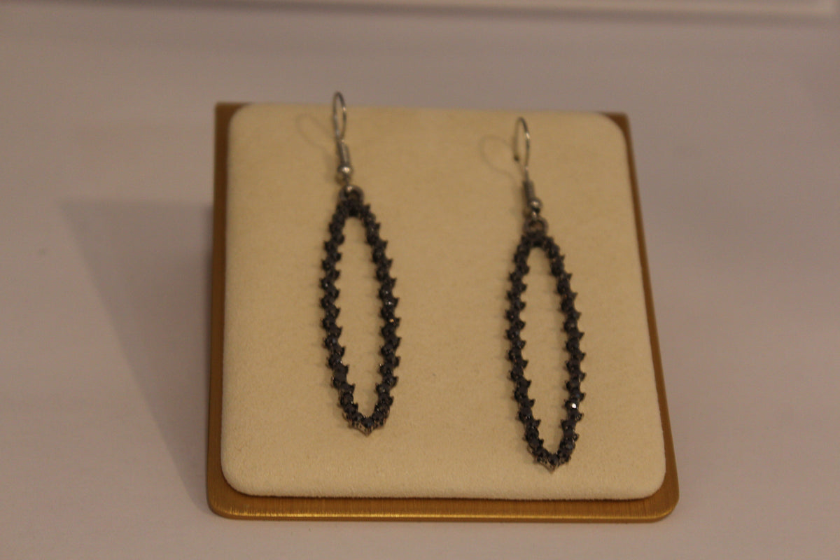 Earrings - Elegant Black Oval Drop Earrings