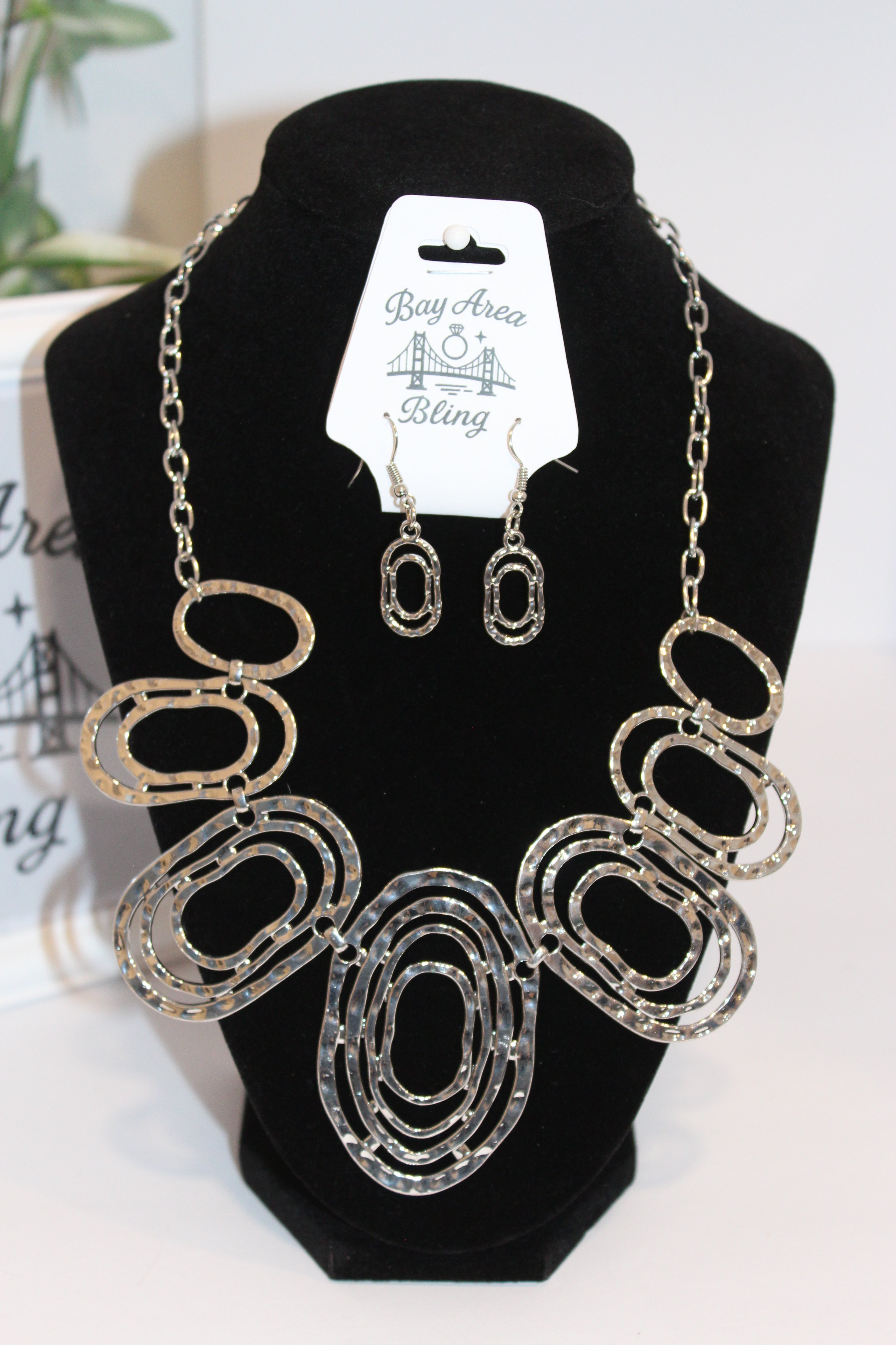 Earrings/Necklace Combo - Silver Hammered Oval Statement Necklace & Earring Set