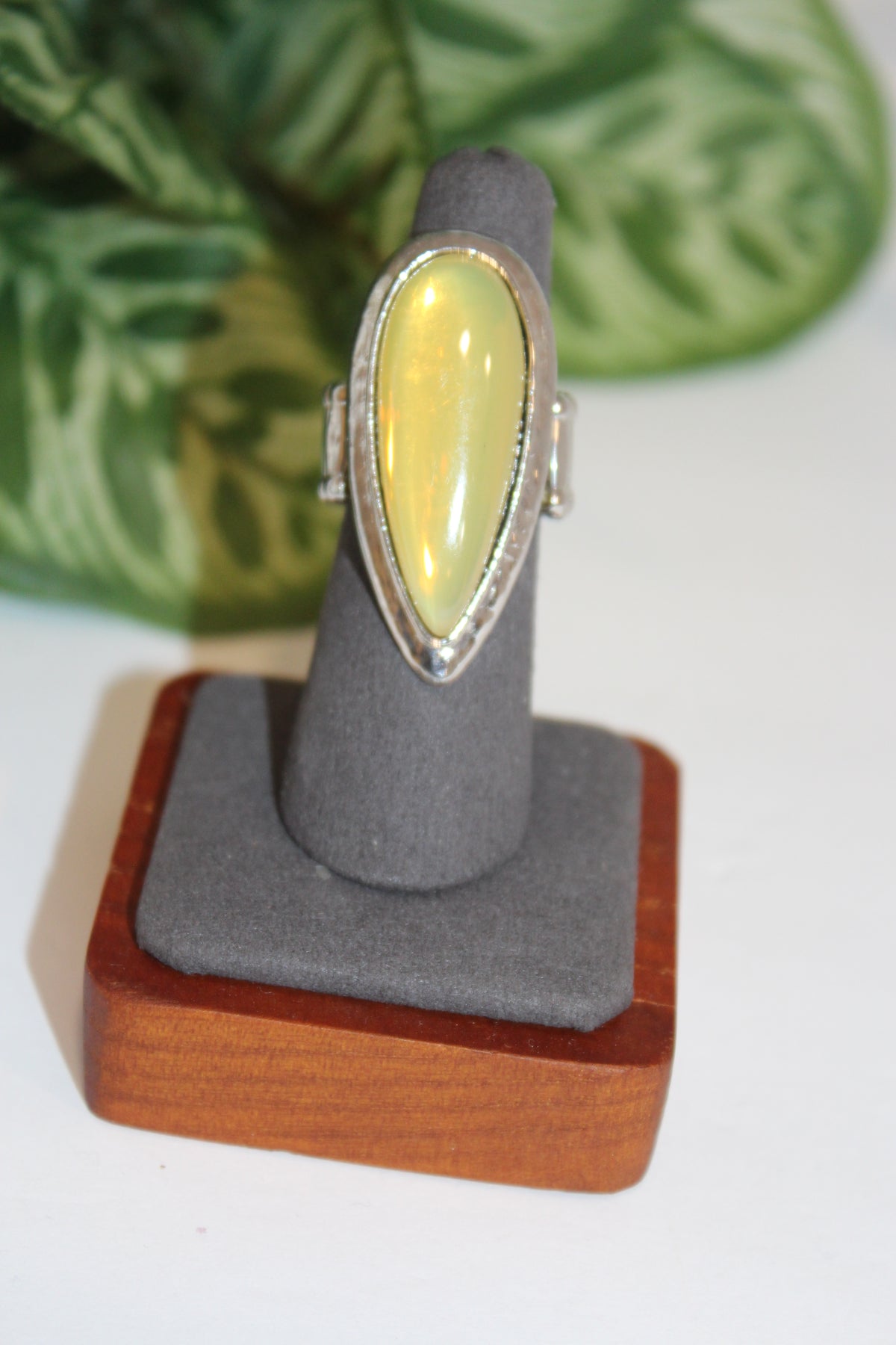 Rings-Golden Glow Statement Ring