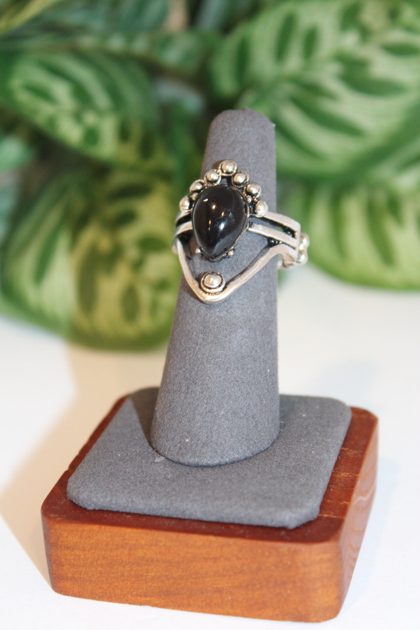 Rings-Vintage-Inspired Teardrop Black Onyx Statement Ring