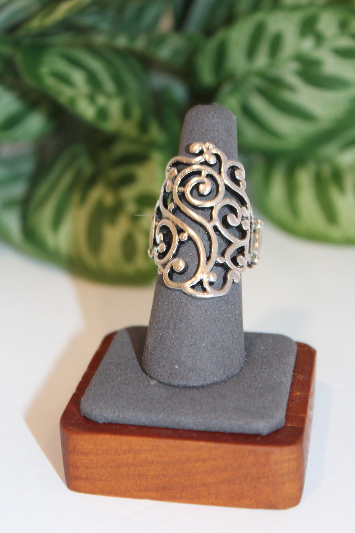 Rings-Elegant Filigree Swirl Silver Statement Ring