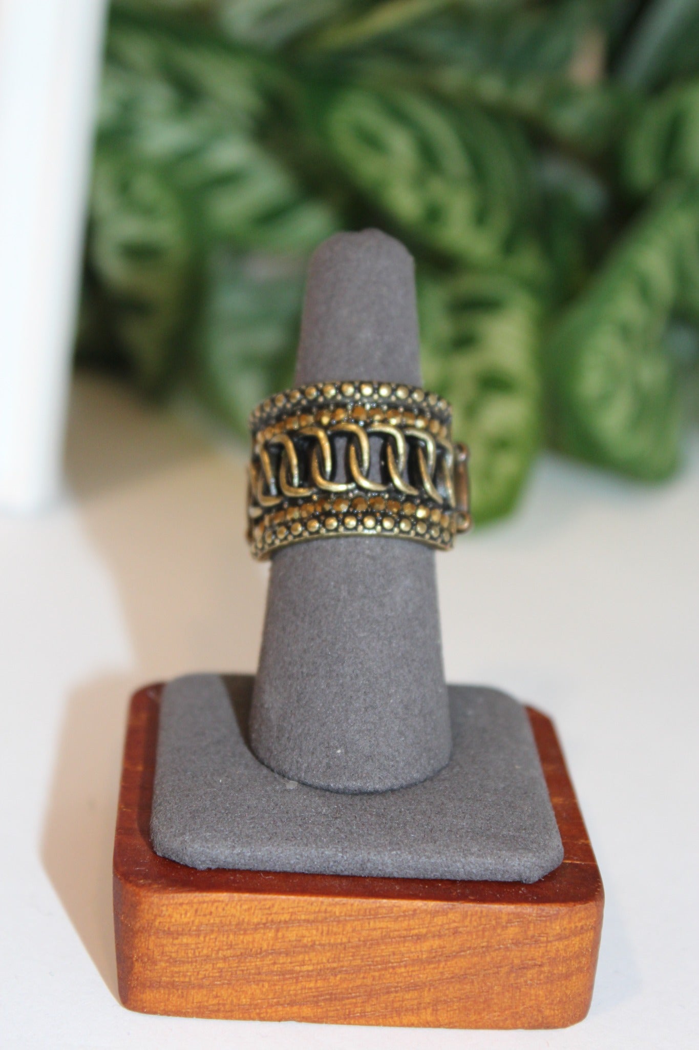 Rings- Vintage Brass Chain Band Ring