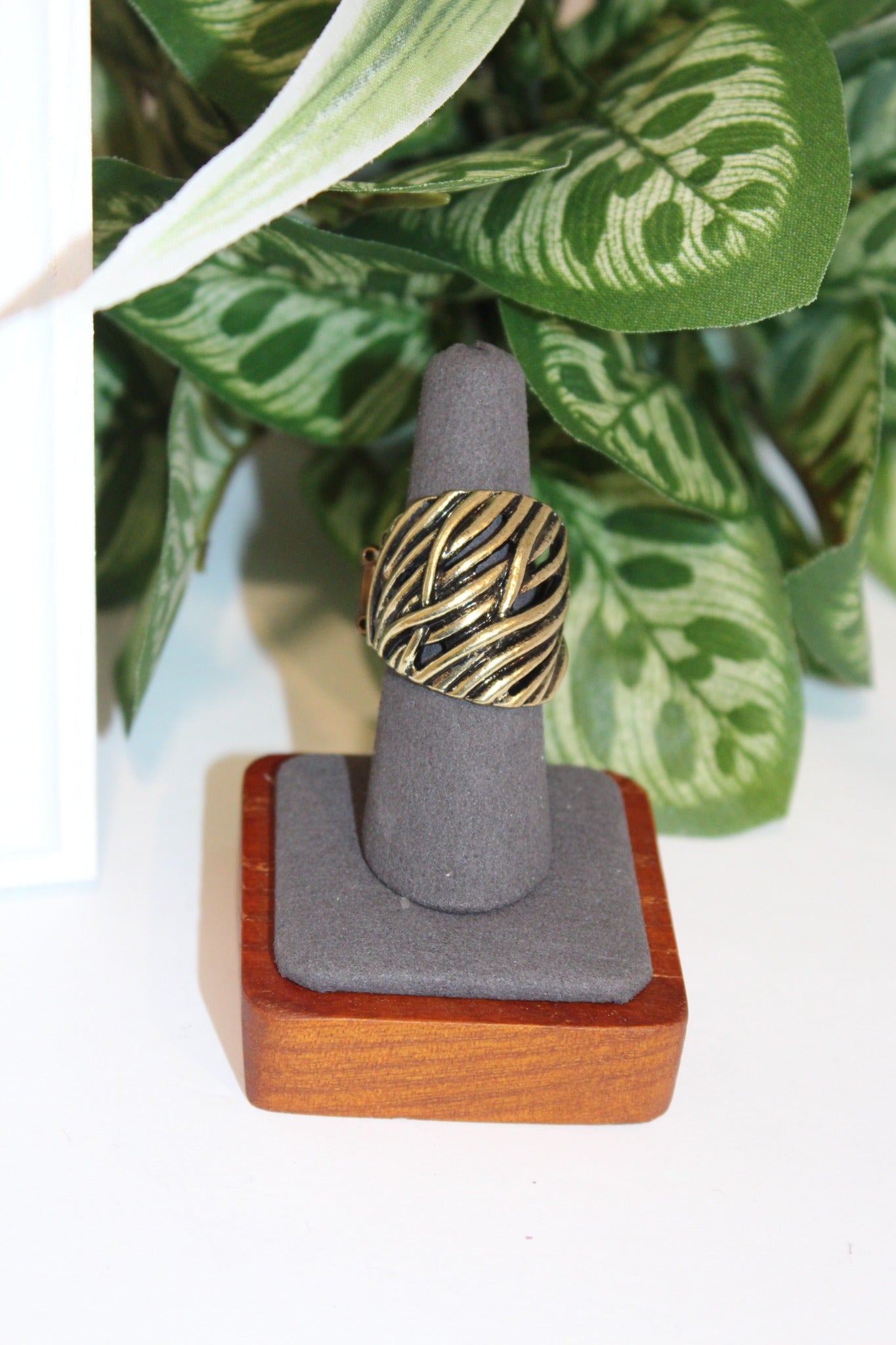 Rings-The Golden Wild Statement Ring