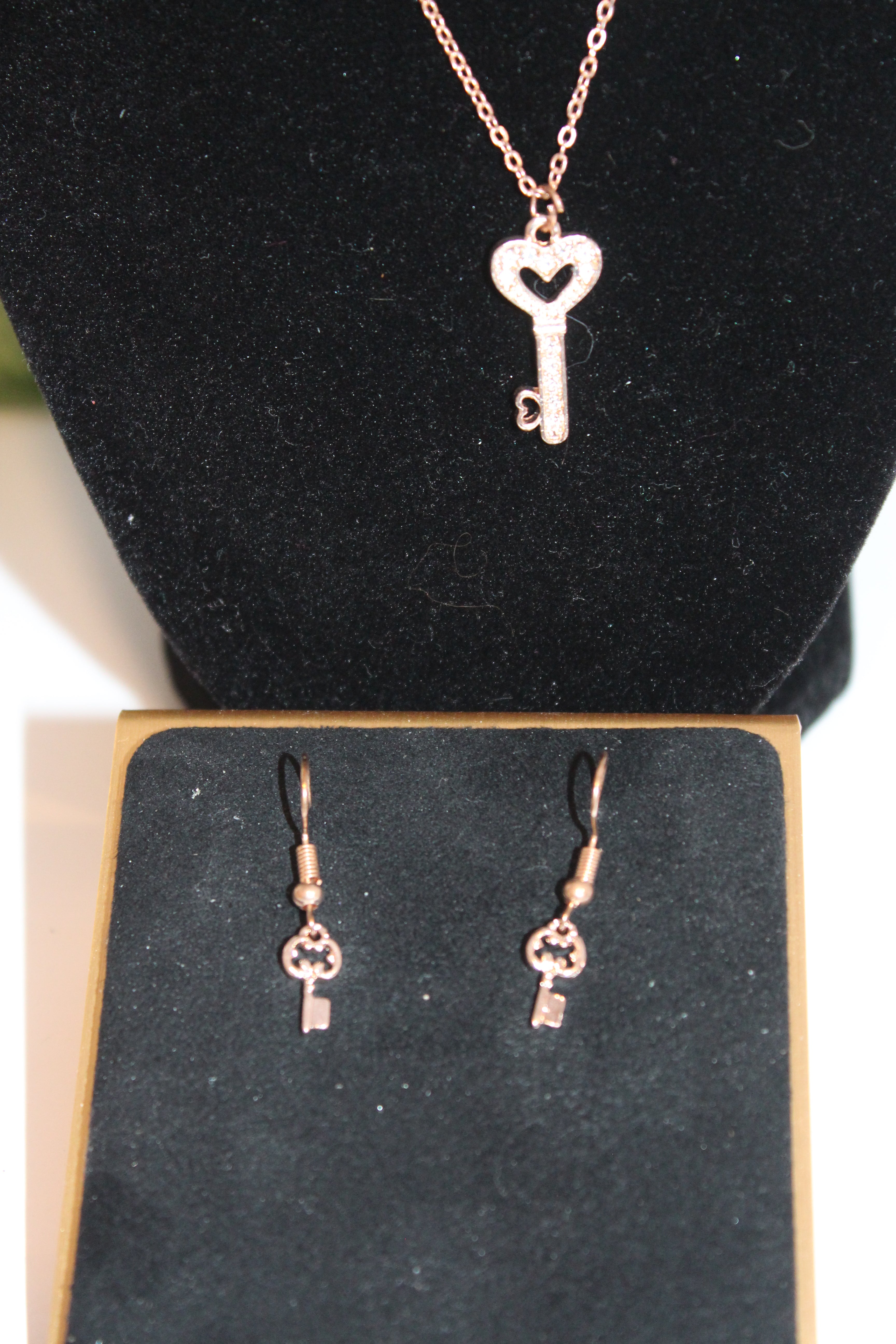 Jewelry Set - Rose Gold Heart Key Necklace & Earring Set