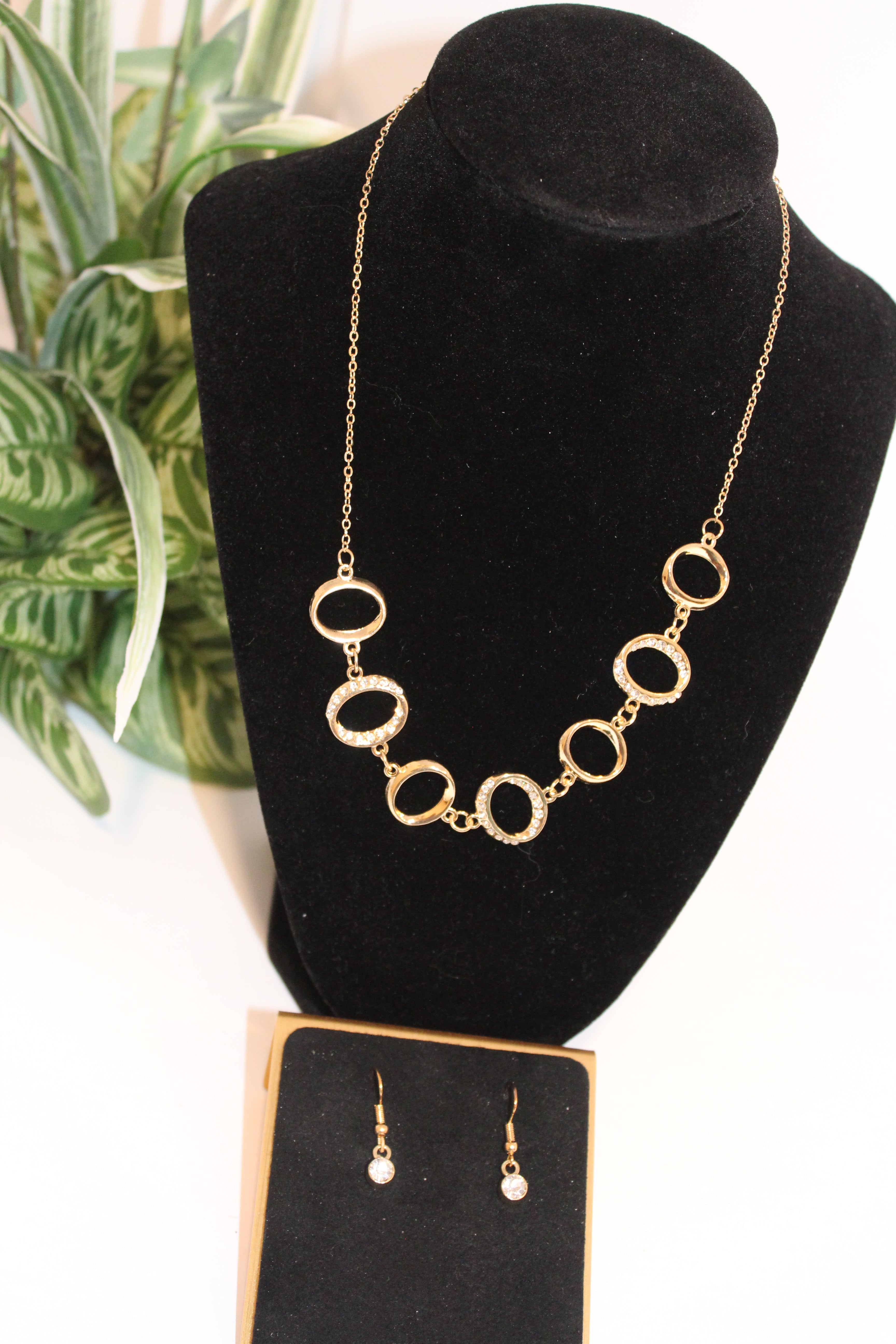 Jewelry Set -Gold Circle Necklace & Earring Set